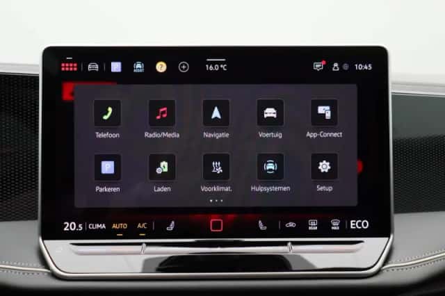 Volkswagen Passat (2024) thumbnail 26