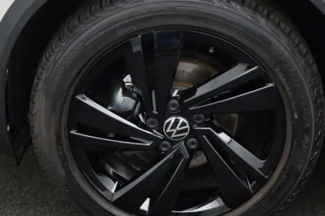Volkswagen T-Roc (2025) thumbnail 12