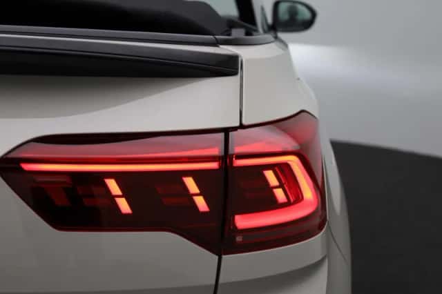 Volkswagen T-Roc (2025) thumbnail 43