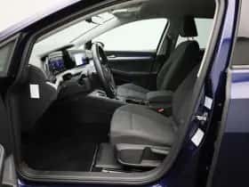 Volkswagen Golf (2021) thumbnail 9