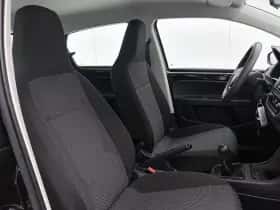 Volkswagen Up! (2018) thumbnail 30