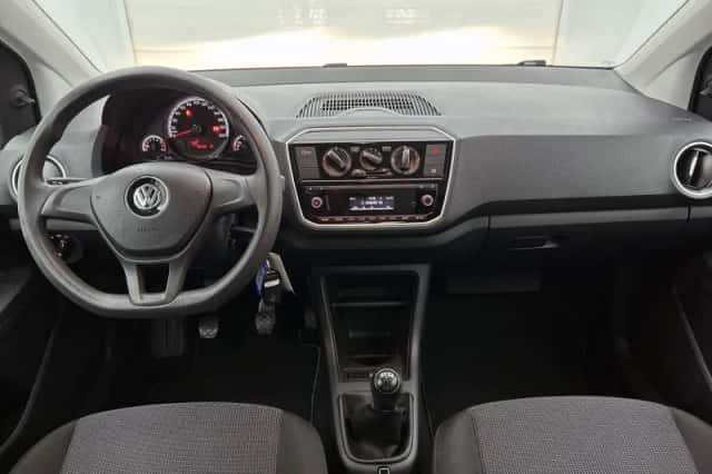 Volkswagen Up! (2018) thumbnail 10
