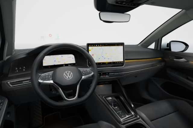 Volkswagen Golf (2026) thumbnail 4