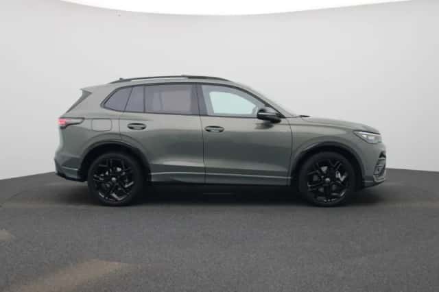 Volkswagen Tiguan (2025) thumbnail 6