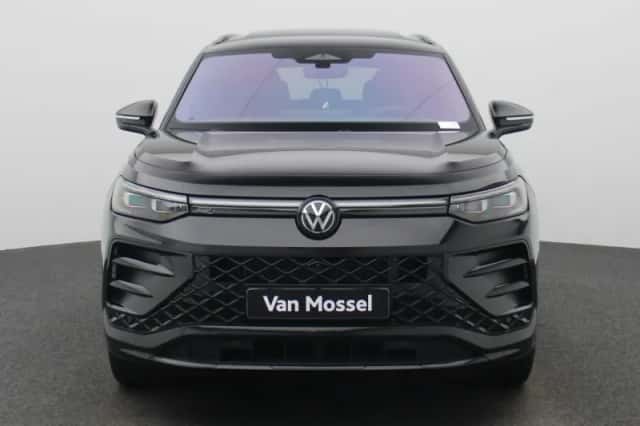 Volkswagen Tayron (2025) thumbnail 3