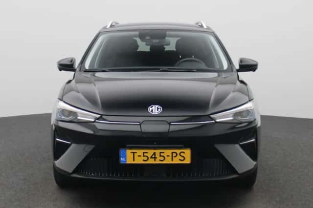 MG MG5 (2023) thumbnail 3