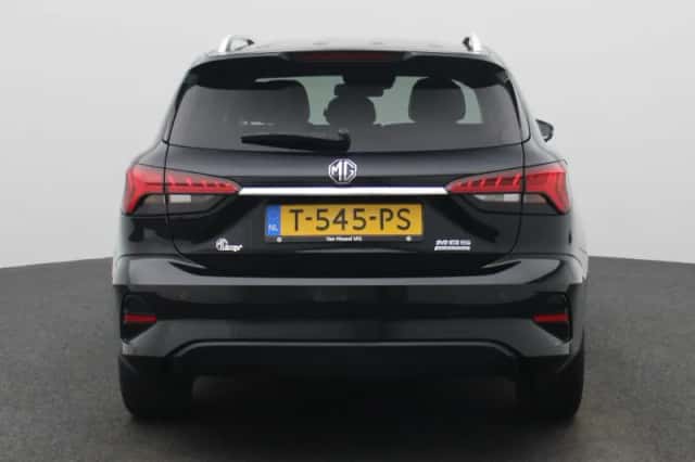 MG MG5 (2023) thumbnail 5