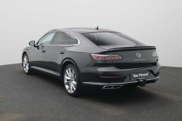 Volkswagen Arteon (2023) thumbnail 2
