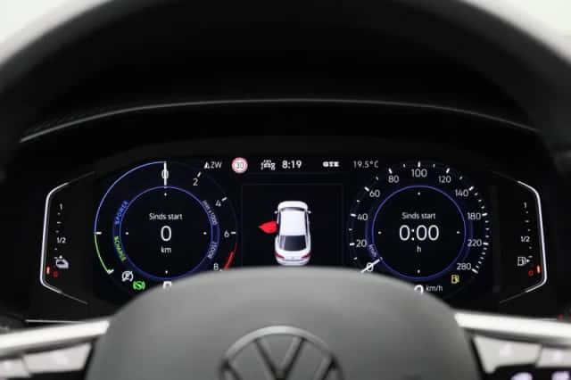 Volkswagen Arteon (2023) thumbnail 8