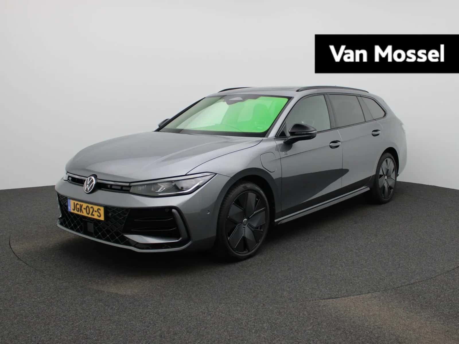 Volkswagen Passat (2025) — foto 1
