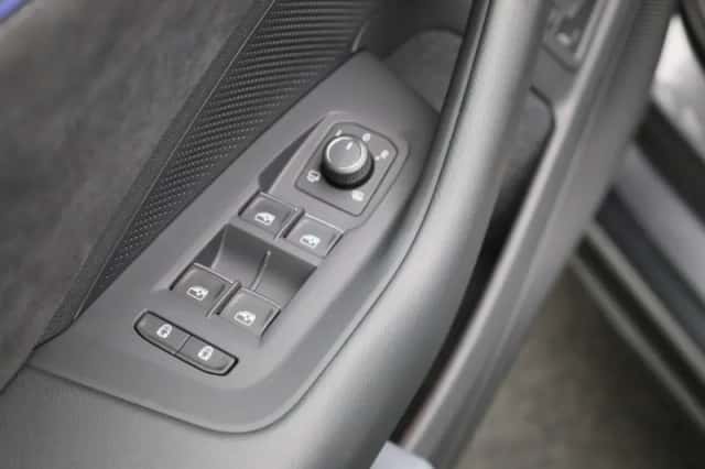 Volkswagen Passat (2025) thumbnail 23