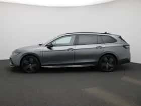 Volkswagen Passat (2025) thumbnail 4
