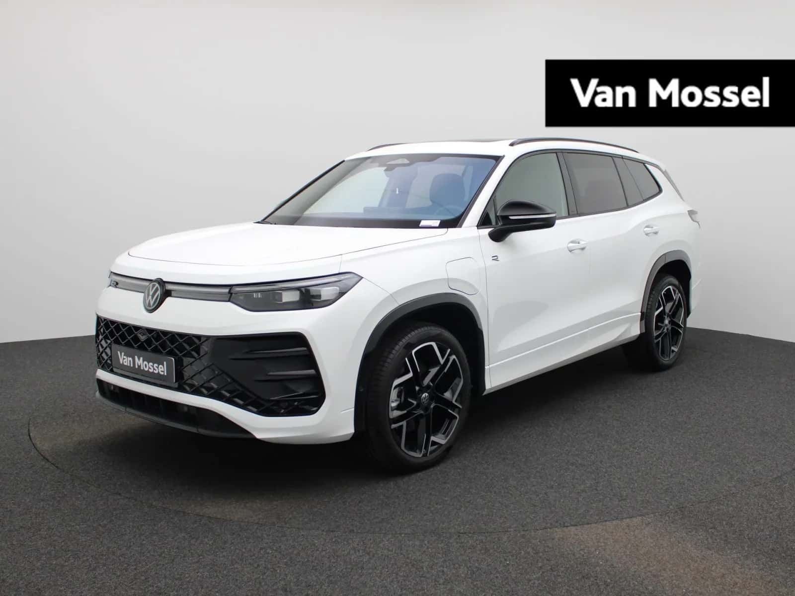 Volkswagen Tayron (2025) — foto 1