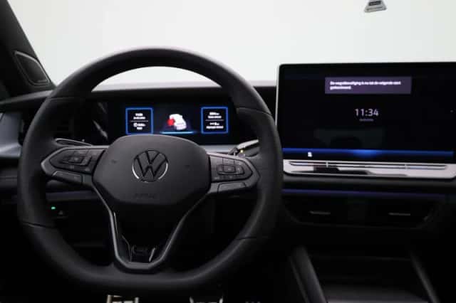 Volkswagen Tayron (2025) thumbnail 7