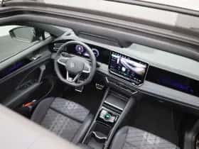 Volkswagen Tiguan (2025) thumbnail 42