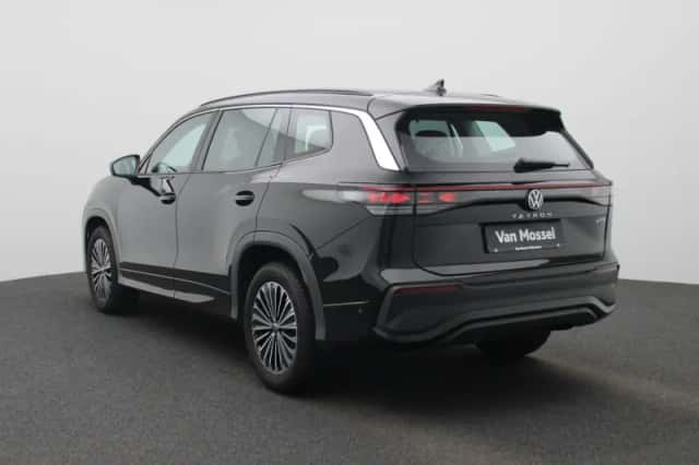 Volkswagen Tayron (2025) thumbnail 2