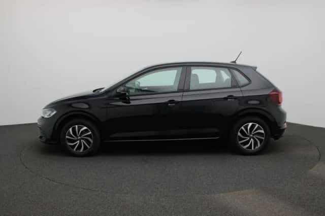 Volkswagen Polo (2022) thumbnail 4