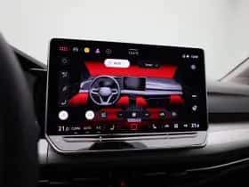 Volkswagen Golf (2024) thumbnail 20