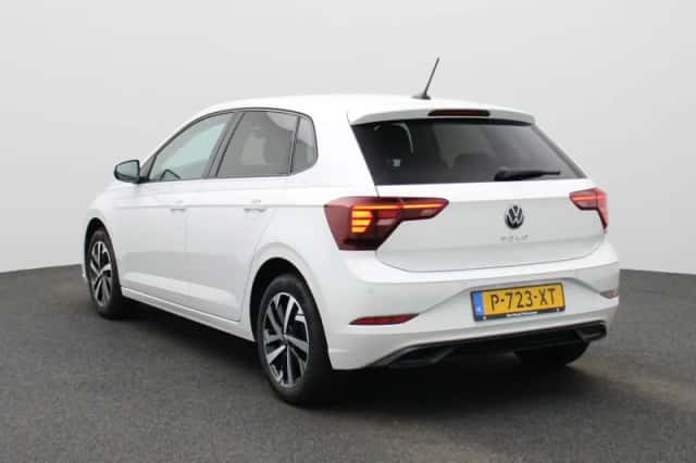Volkswagen Polo (2022) thumbnail 2