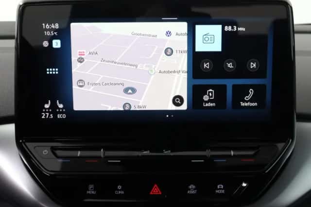 Volkswagen ID.4 (2023) thumbnail 14