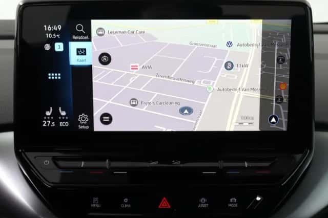 Volkswagen ID.4 (2023) thumbnail 17