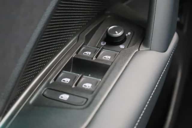 Volkswagen Tiguan (2026) thumbnail 40