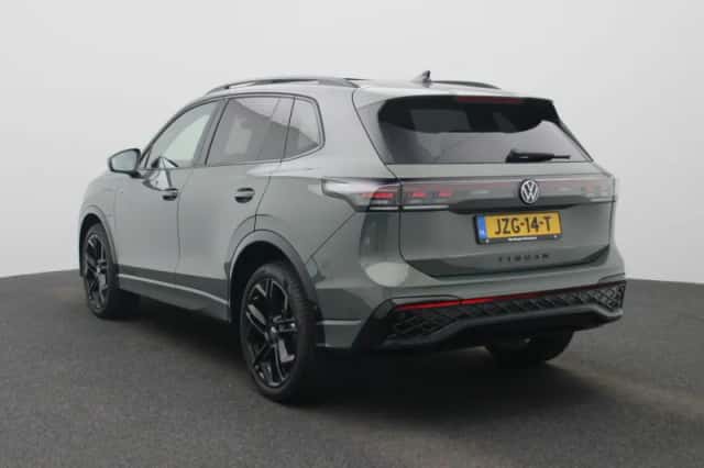 Volkswagen Tiguan (2026) thumbnail 2