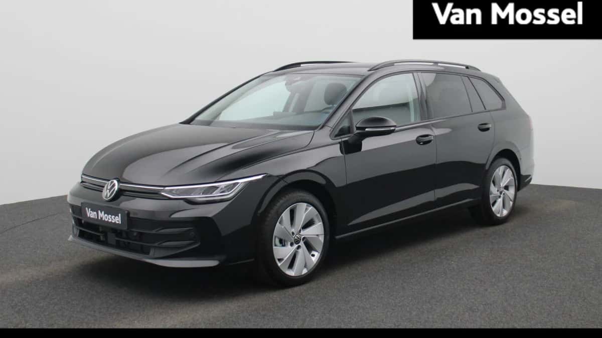 Volkswagen Golf (2025) — foto 1