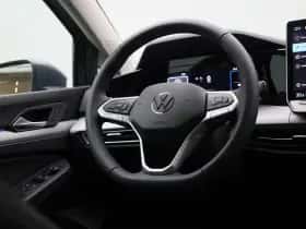 Volkswagen Golf (2025) thumbnail 37