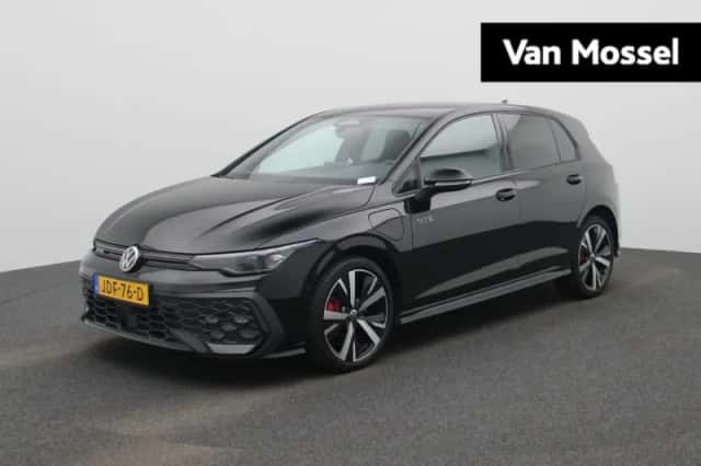 Volkswagen Golf (2025)