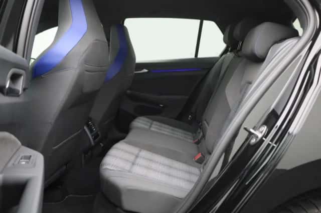 Volkswagen Golf (2025) thumbnail 12
