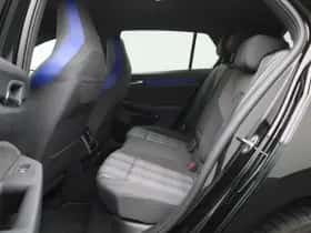 Volkswagen Golf (2025) thumbnail 12