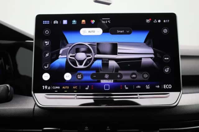 Volkswagen Golf (2025) thumbnail 19