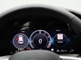 Volkswagen Golf (2025) thumbnail 8