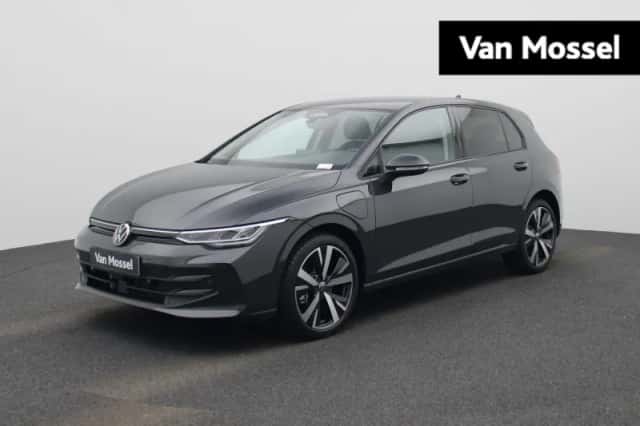 Volkswagen Golf (2025) thumbnail 1