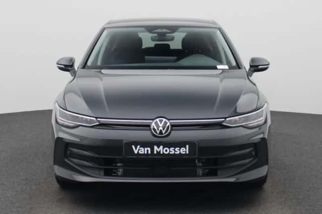 Volkswagen Golf (2025) thumbnail 3