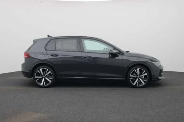Volkswagen Golf (2025) thumbnail 6