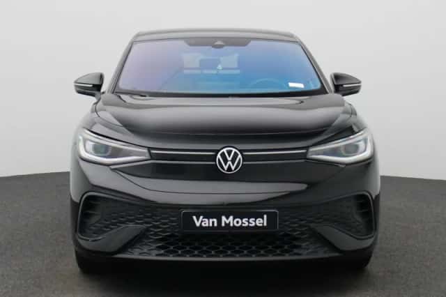 Volkswagen ID.5 (2023) thumbnail 3