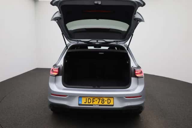 Volkswagen Golf (2025) thumbnail 11