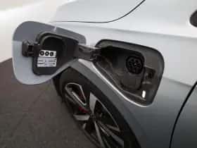 Volkswagen Golf (2025) thumbnail 15