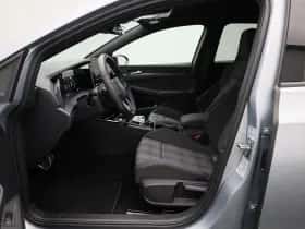 Volkswagen Golf (2025) thumbnail 9