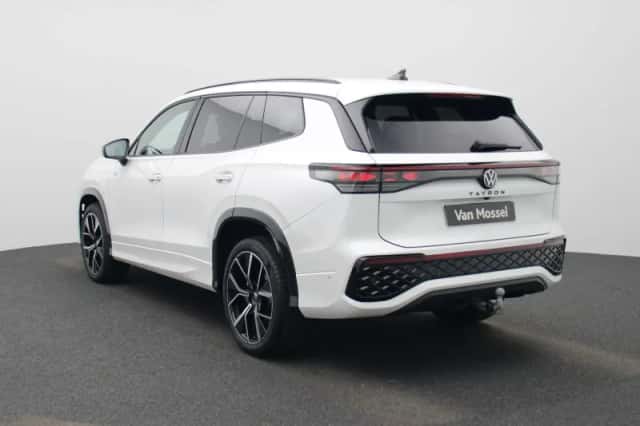 Volkswagen Tayron (2025) thumbnail 2