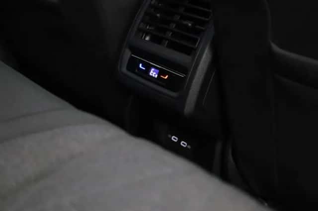 Volkswagen Golf (2025) thumbnail 34