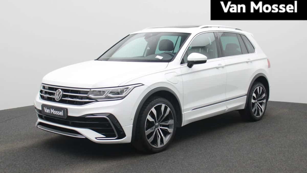 Volkswagen Tiguan (2023) — foto 1