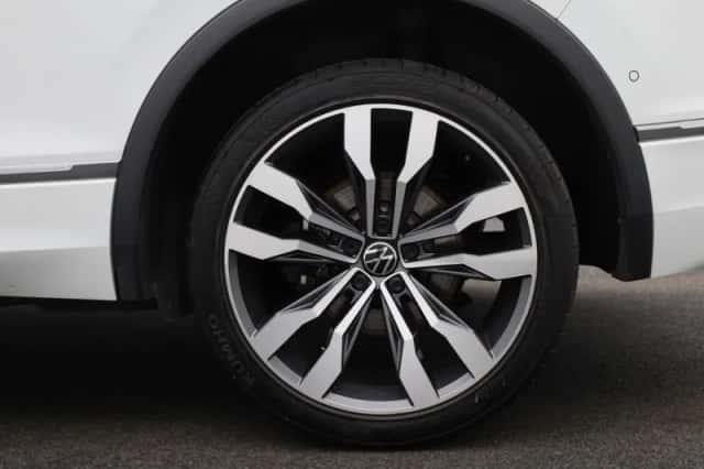 Volkswagen Tiguan (2023) thumbnail 13