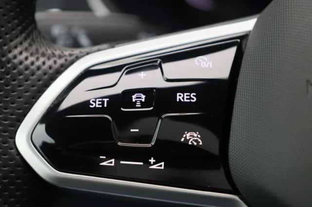 Volkswagen Tiguan (2023) thumbnail 20