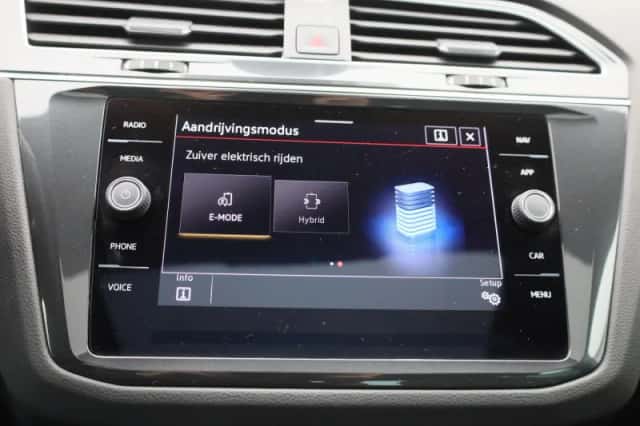 Volkswagen Tiguan (2023) thumbnail 27