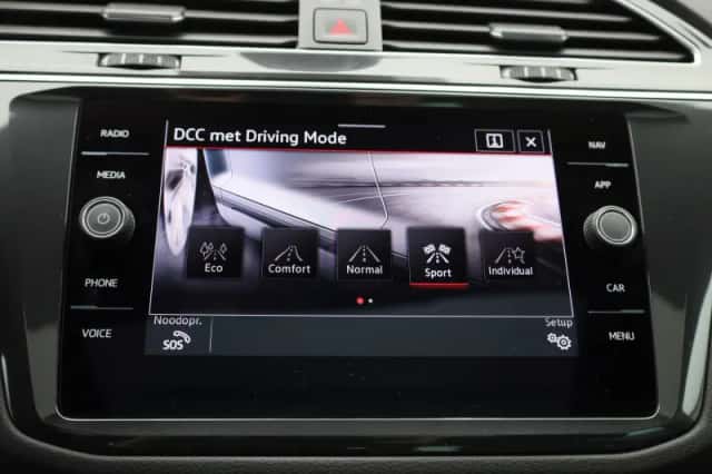 Volkswagen Tiguan (2023) thumbnail 32