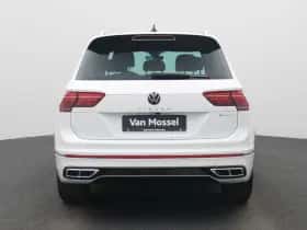 Volkswagen Tiguan (2023) thumbnail 5