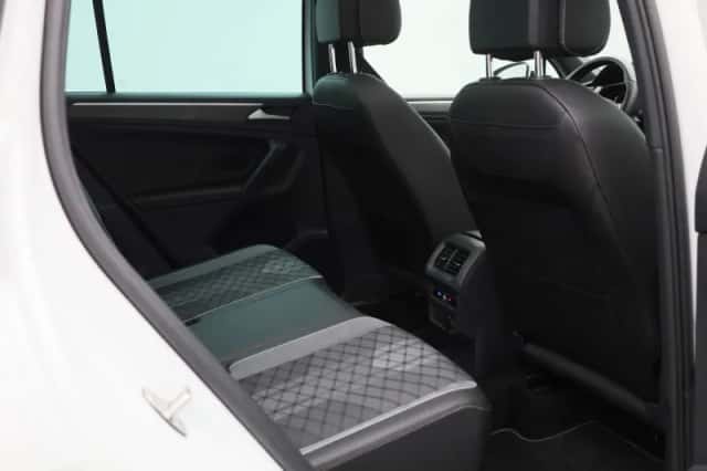 Volkswagen Tiguan (2023) thumbnail 45